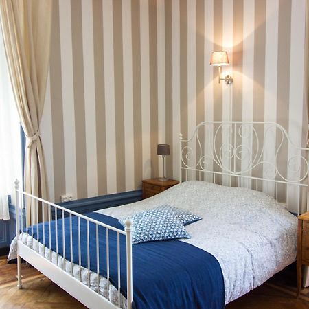 Domaine Des Lilas Saint-Germain-Lembron ภายนอก รูปภาพ