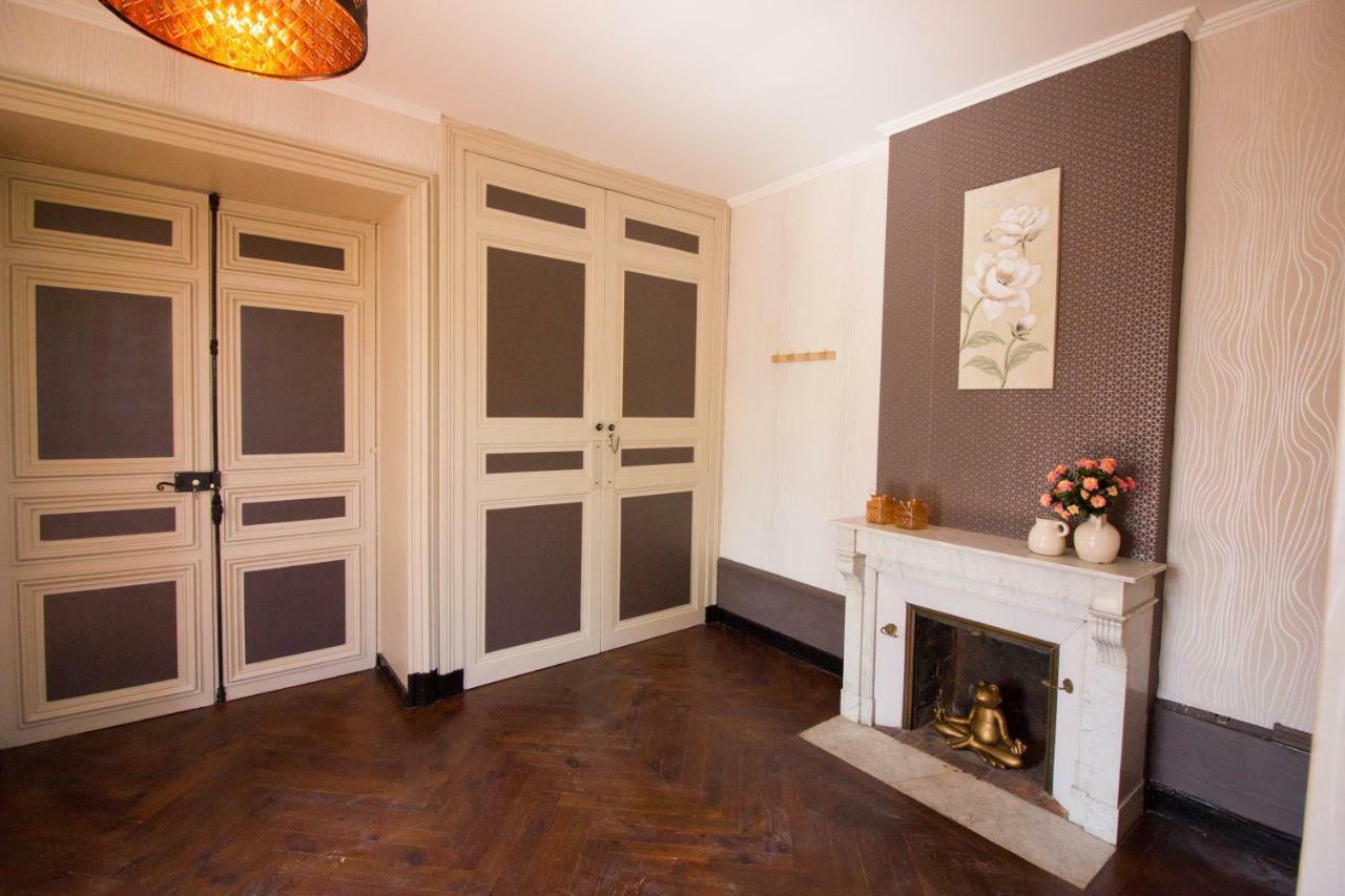 Domaine Des Lilas Saint-Germain-Lembron ภายนอก รูปภาพ