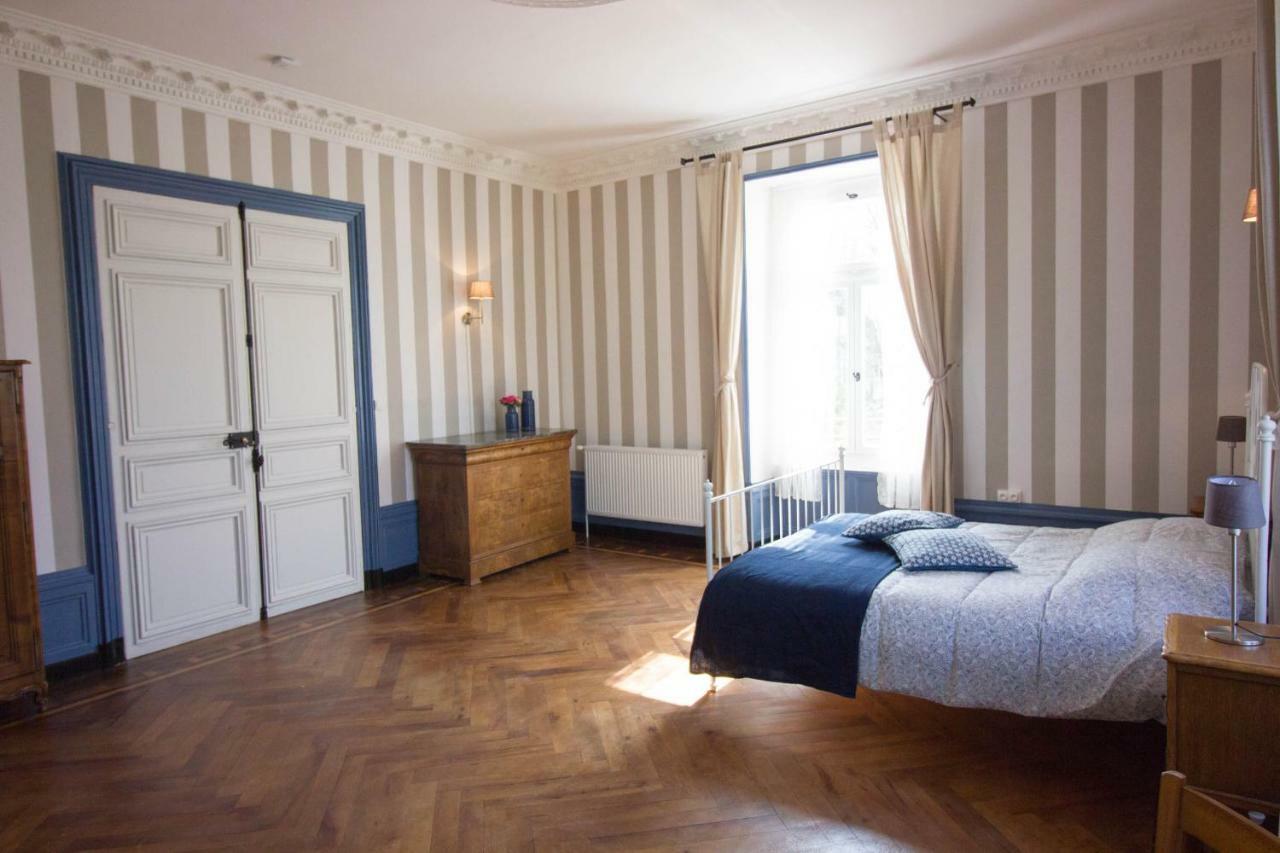 Domaine Des Lilas Saint-Germain-Lembron ภายนอก รูปภาพ