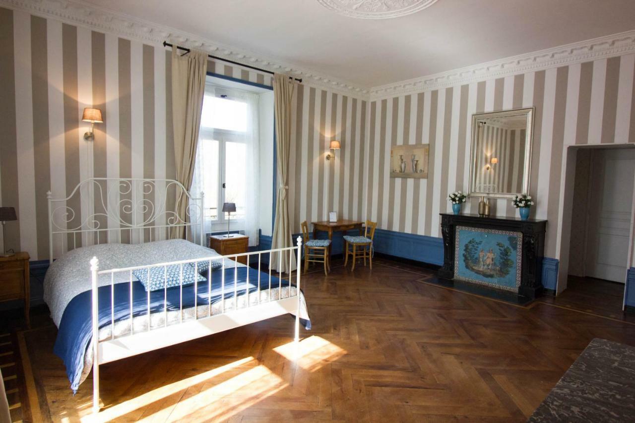 Domaine Des Lilas Saint-Germain-Lembron ภายนอก รูปภาพ
